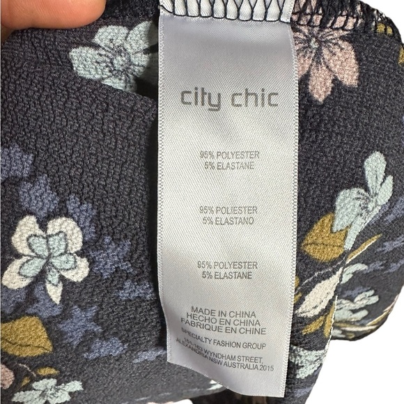 City Chic Womens Sleeve Less Floral Print Maxi Dress Size L/20 - Picture 6 of 11